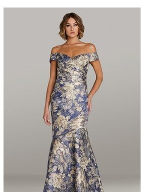 Fériani Collection Mother of Bride/Groom/Evening Gown - hemmed!